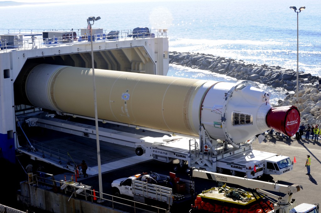 The Delta 4 rocket Common Booster core is offloaded from the Mariner. Credit: Senior Airman Shane M. Phipps/Air Force. 