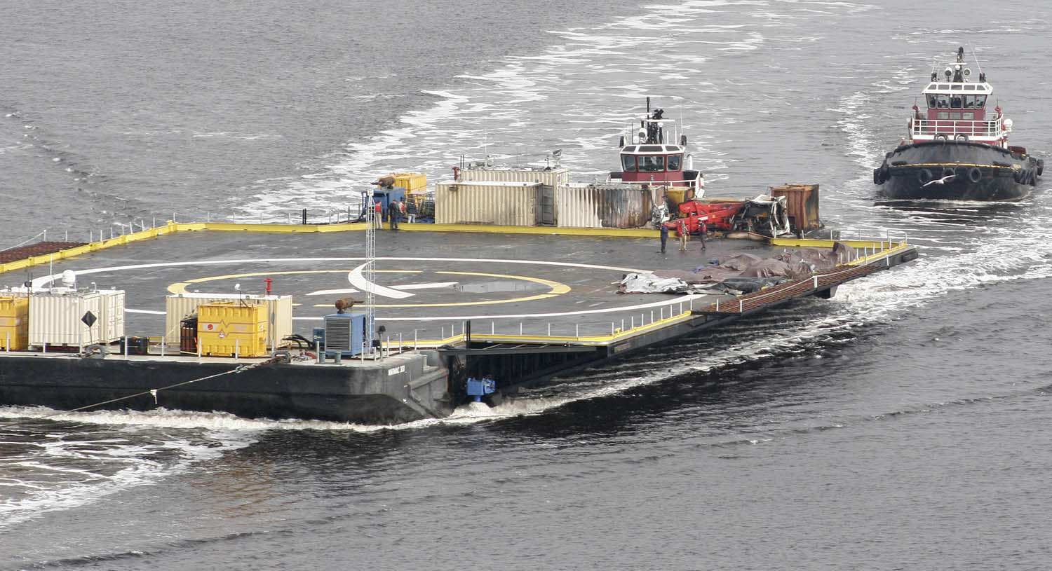 Photos: SpaceX’s rocket landing platform back in port – Spaceflight Now1500 x 815