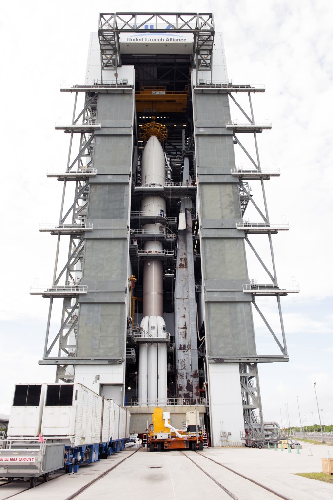 The Atlas 5 rocket will remain inside assembly building for now. Credit: ULA