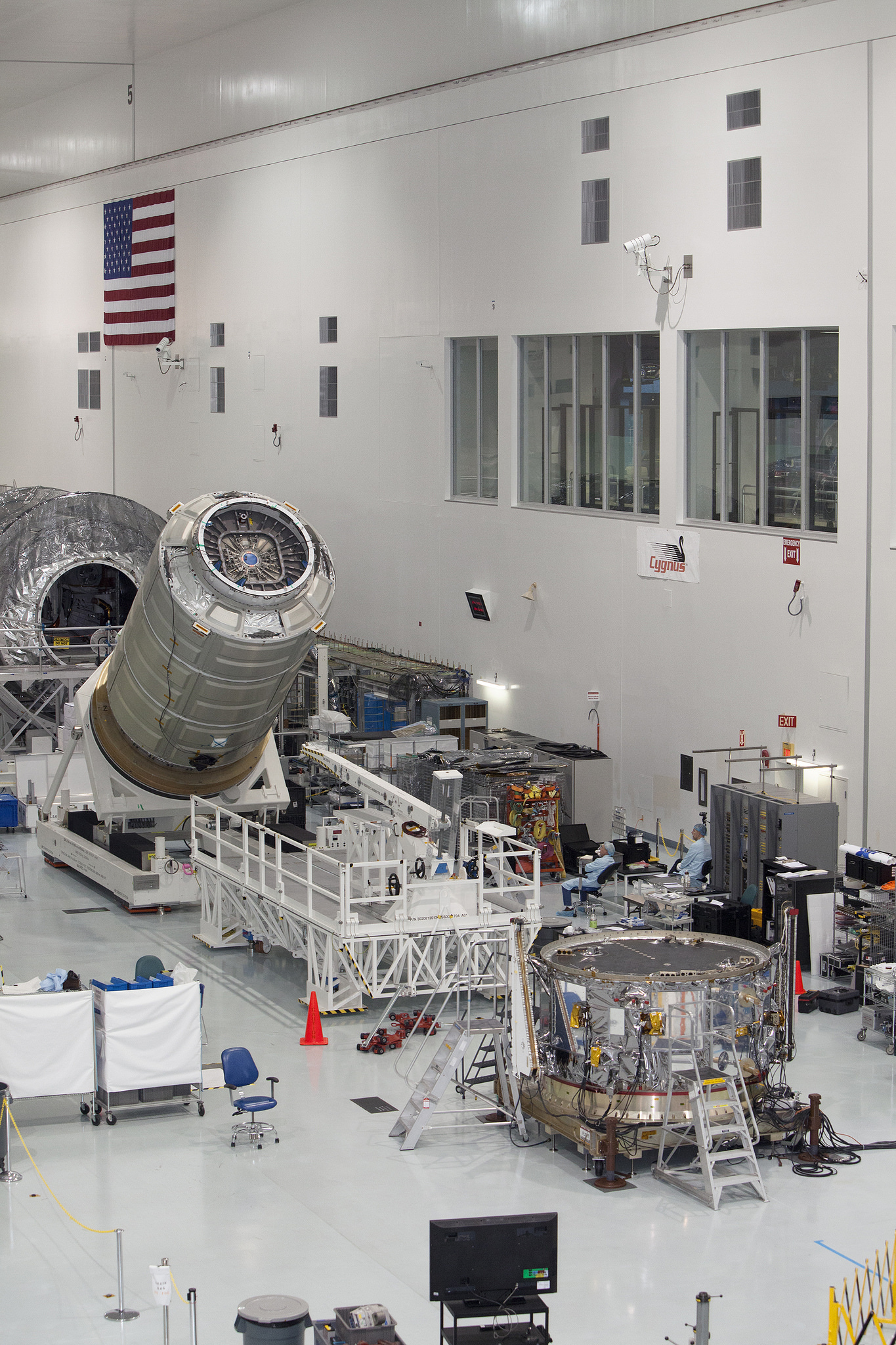 cygnus spacecraft interior