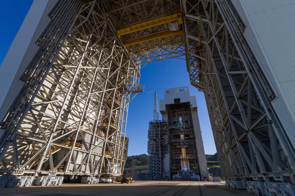 NROL-45 Delta IV VAFB. Prior to rollback