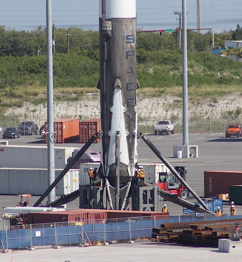 f9_crs8_port_20.jpg