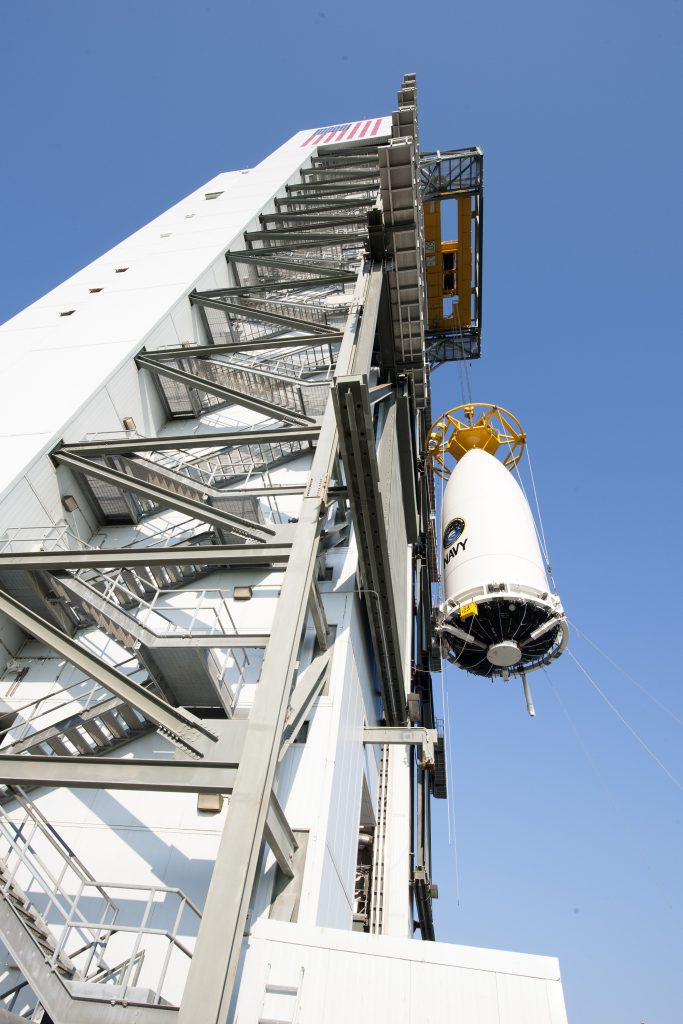 Atlas V/MUOS-5 Lift and Mate