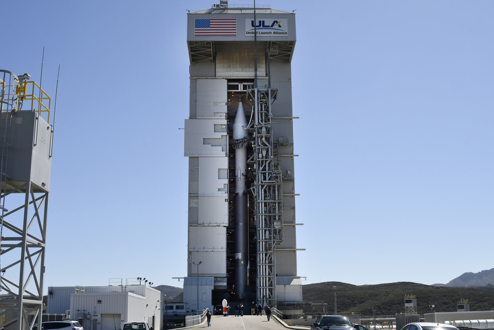 02Atlas5-Prep14.jpg