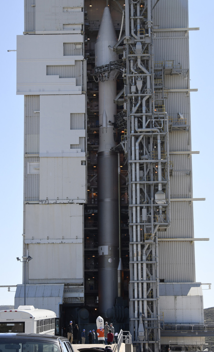 04Atlas5-Prep12.jpg