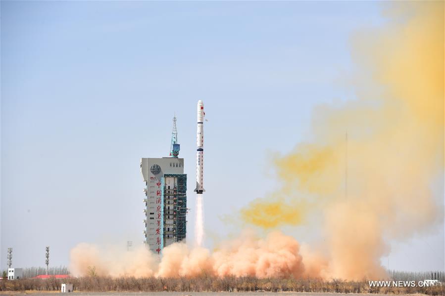 Chinese methane-powered rocket launches satellites into orbit, Space News