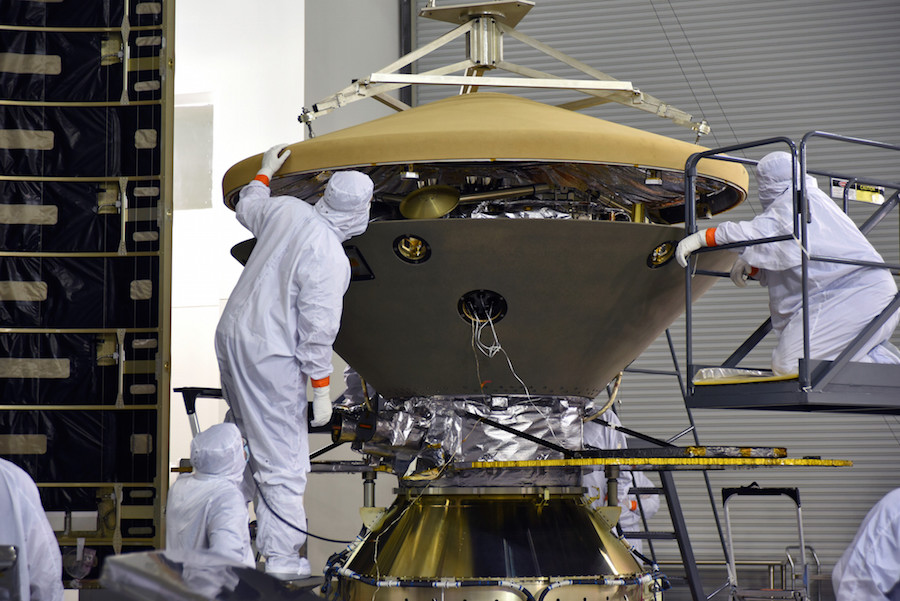 mars rover heat shield assembly