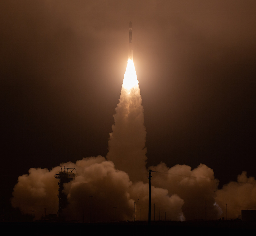 Nighttime Delta II Launch Attempt Halted by Technical Issue & Fouled Range  – Spaceflight101