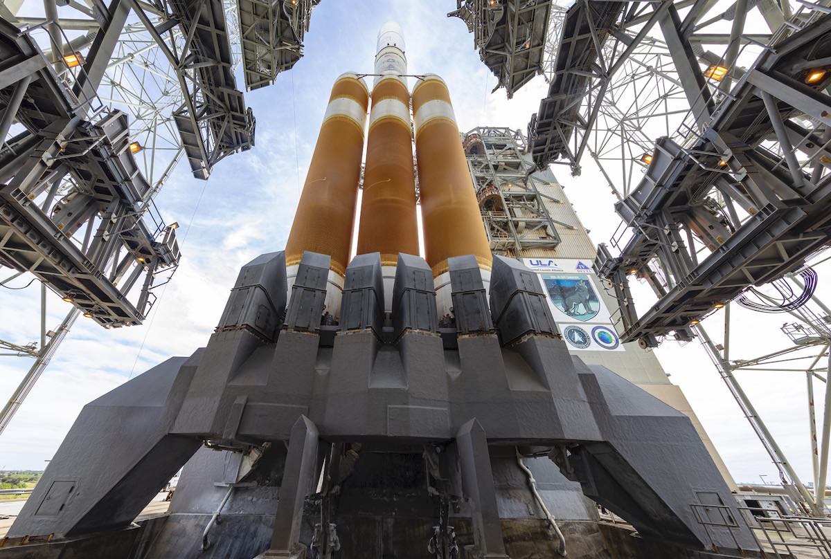 ULA's Delta 4-Heavy rocket still grounded by launch pad problem –  Spaceflight Now