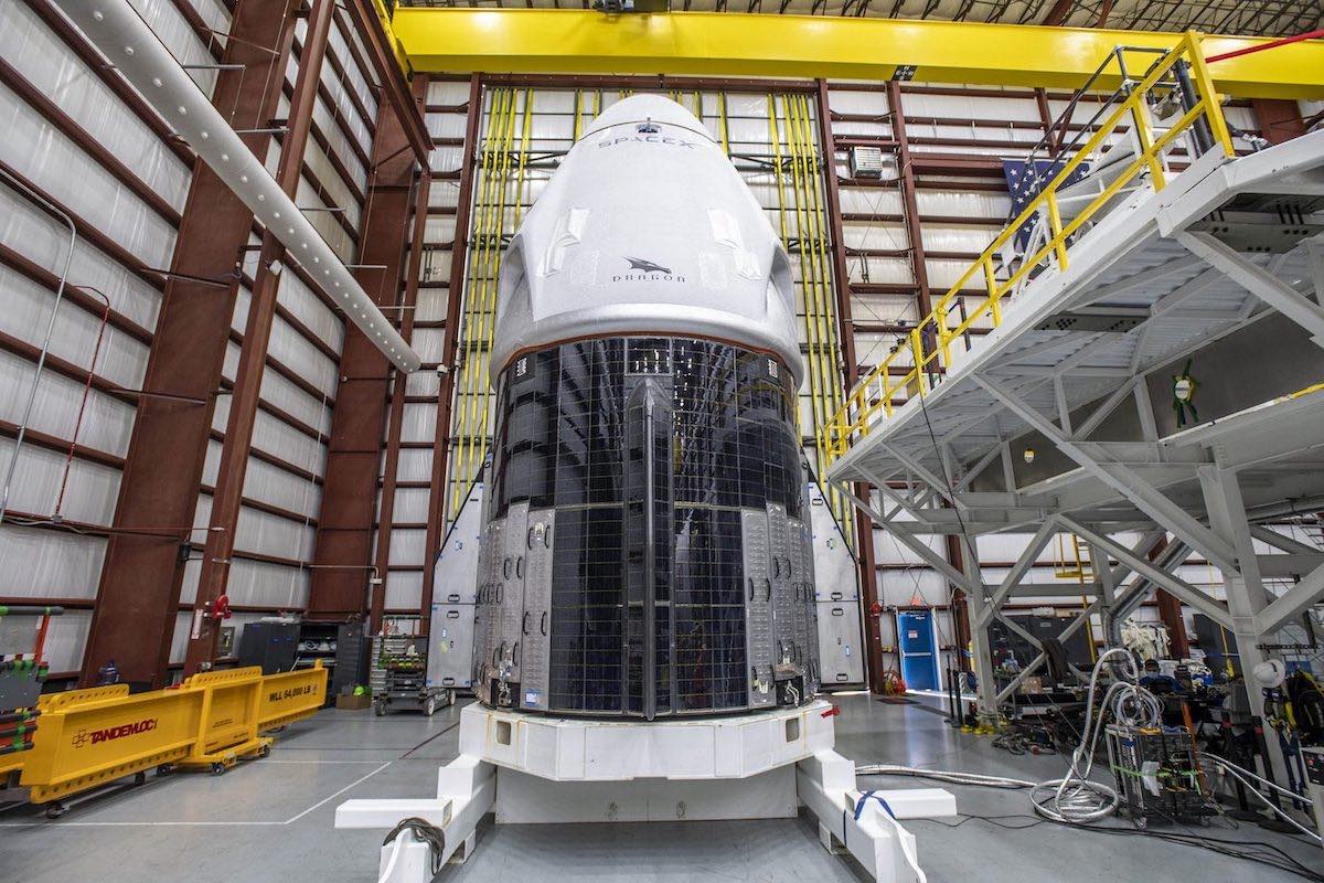 SpaceX Unveils Dragon V2 – Commercial Crew Program