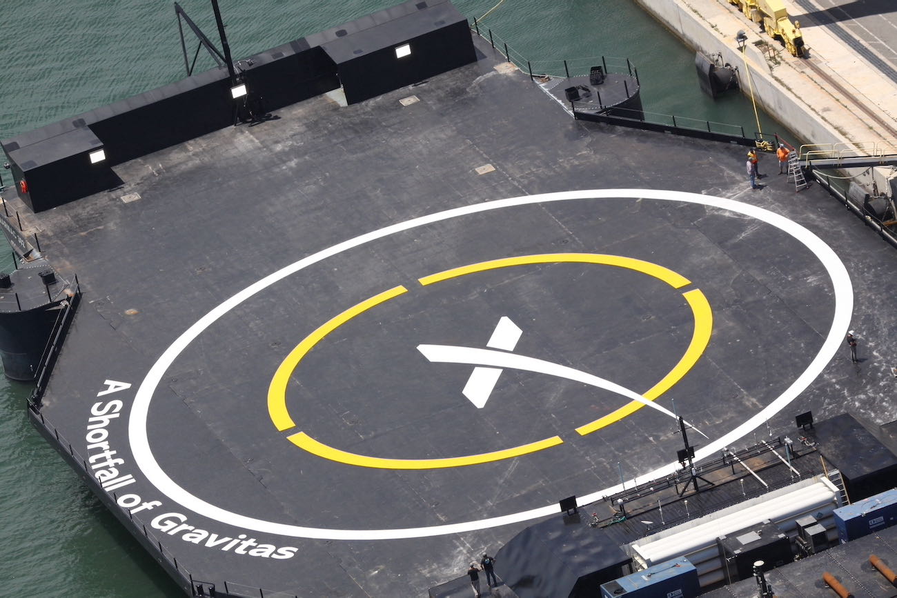 spacex floating landing platform