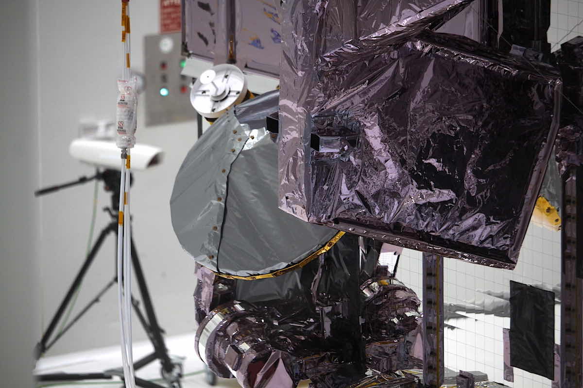 Webb telescope completes first course correction burn, deploys main antenna thumbnail