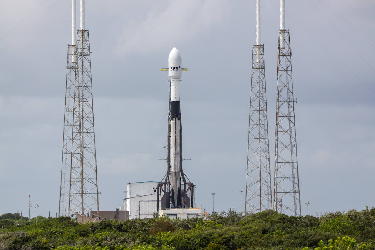 Subtropical Storm Nicole delays SpaceX launch; Artemis 1 rocket stays on pad thumbnail