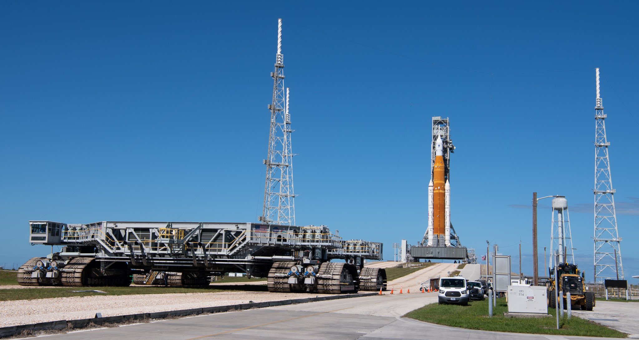 Lightning Towers Stand Tall at NASA Kennedy's Launch Pad 39B - NASA