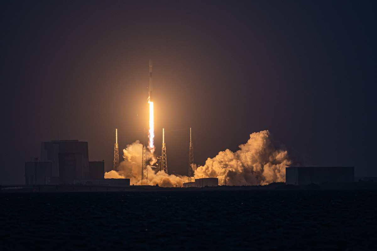 SpaceX launches two rockets—three hours apart—to close out a record year