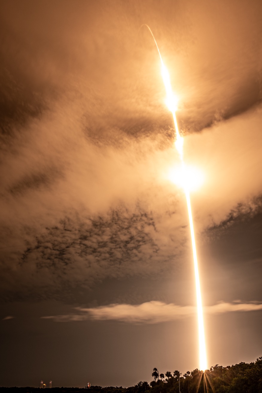 SpaceX launches Indonesian communications satellite following three days of scrubs