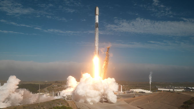 SpaceX Falcon 9 launches Starlink satellites from West Coast – Spaceflight Now