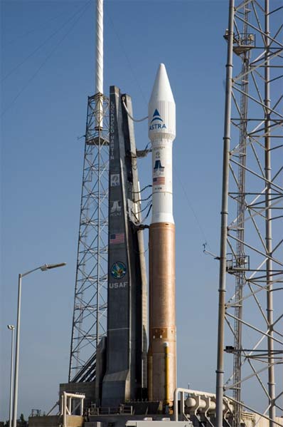 Spaceflight Now | Atlas Launch Report | Launch morning photo gallery