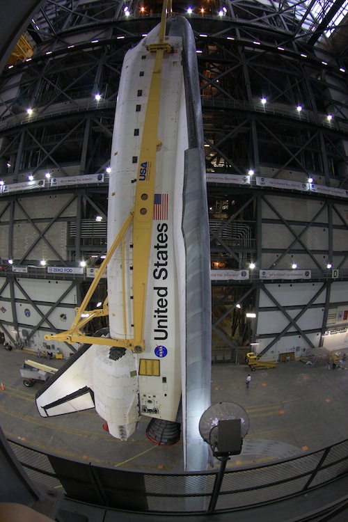 http://spaceflightnow.com/shuttle/sts135/110518vertical/08.jpg