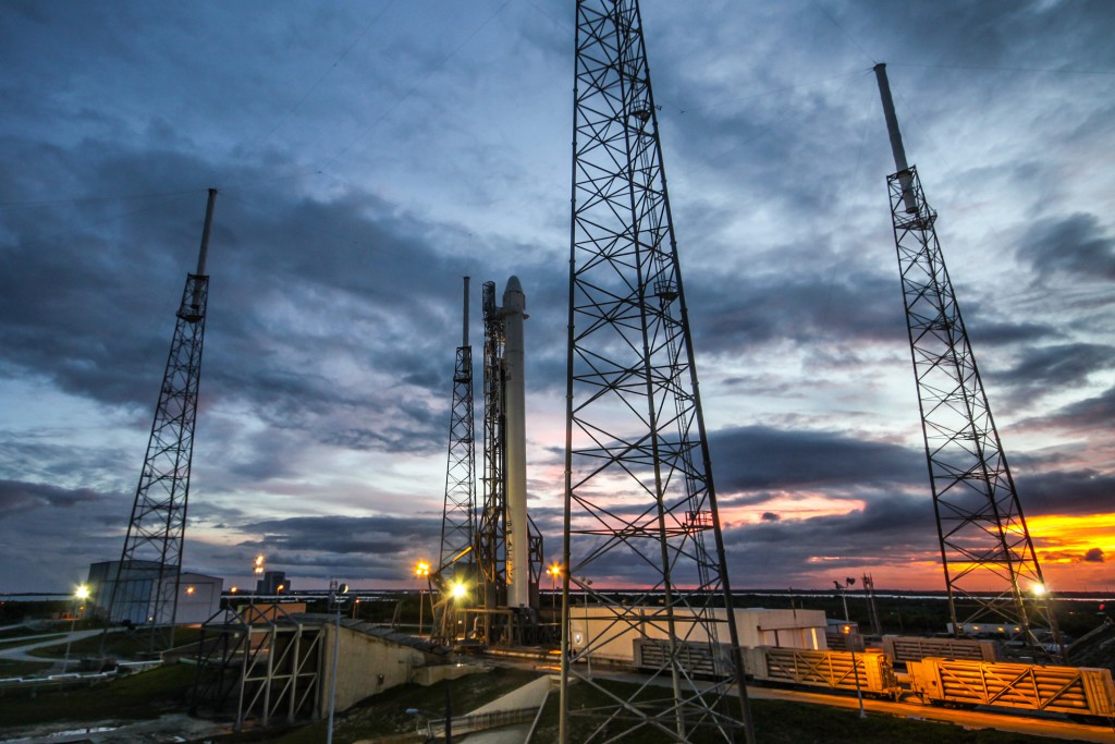 File photo of a Falcon 9 rocket at Cape Canaveral's Complex 40 launch pad before a previous flight. Credit: SpaceX