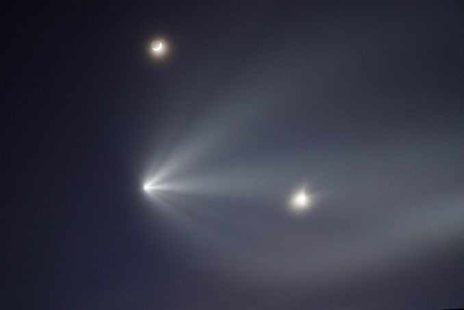 Falcon 9 launch lights up Southern California sky – Spaceflight Now
