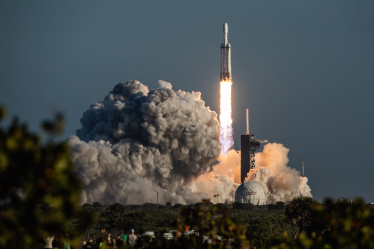 SpaceX wins contract to launch first pieces of NASA’s Gateway lunar ...