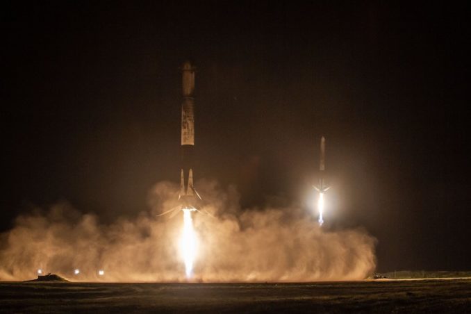 More photos from SpaceX’s first Falcon Heavy night launch – Spaceflight Now