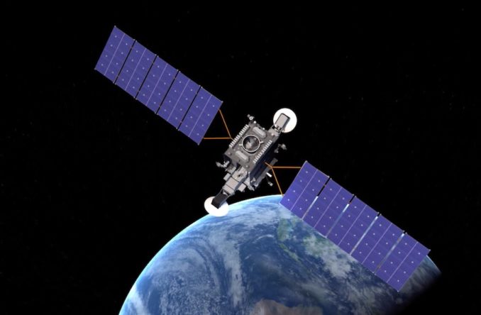 Final AEHF satellite mated to Atlas 5 launcher at Cape Canaveral ...