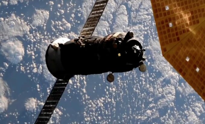 The Progress MS-17 spacecraft approaches the International space Station for docking Friday. Credit: Roscosmos