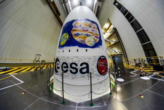 The European Space Agency's Jupiter Icy Moons Explorer, or JUICE, spacecraft is buttoned up for launch inside the payload fairing of an Ariane 5 rocket. Credit: 
ESA-Manuel Pedoussaut