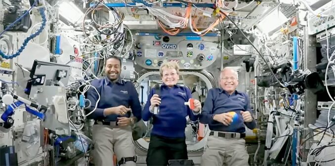 Whitson says commercial station visit critical to private-sector space ...