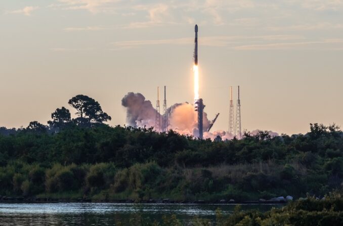 SpaceX launches 350th Falcon 9 rocket on a Starlink flight from Cape ...