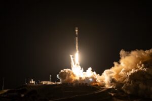 SpaceX launches 350th mission using a flight-proven Falcon 9 rocket ...