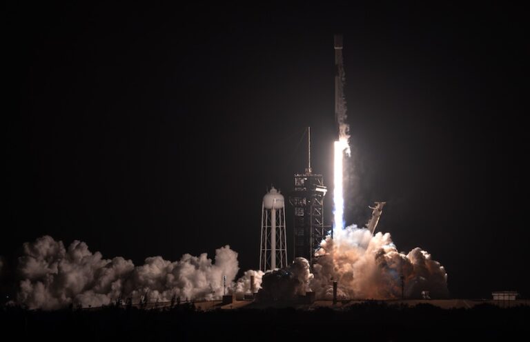 SpaceX launches 21 Starlink satellites on Falcon 9 rocket from the ...