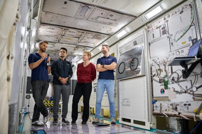 [Left] Ax-4 Mission Specialist Tibor Kapu, Pilot Shubhanshu Shukla, Commander Peggy Whitson, and Mission Specialist Sławosz Uznański-Wiśniewski [Right] have been training to live and work aboard the space station for the past eight months in preparation for their mission, which is targeted to launch no earlier than June 8, 2025. Image: Axiom Space
