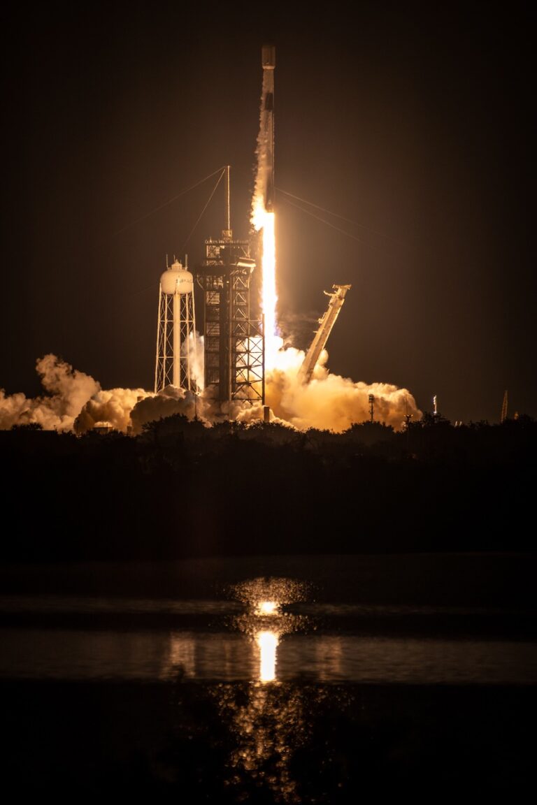 SpaceX launches record-breaking 30th flight of a Falcon 9 booster ...